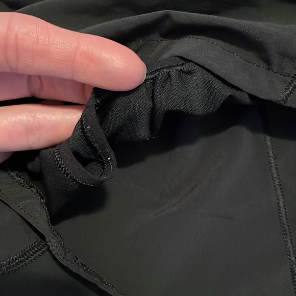 Lululemon speed up shorts - Picture 2 of 5